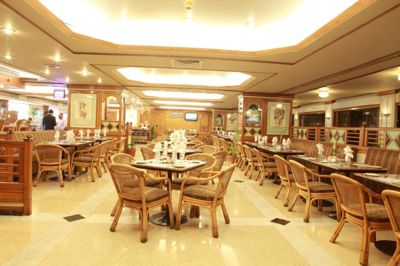 Regent Plaza Hotel & Convention Center Karachi Luaran gambar