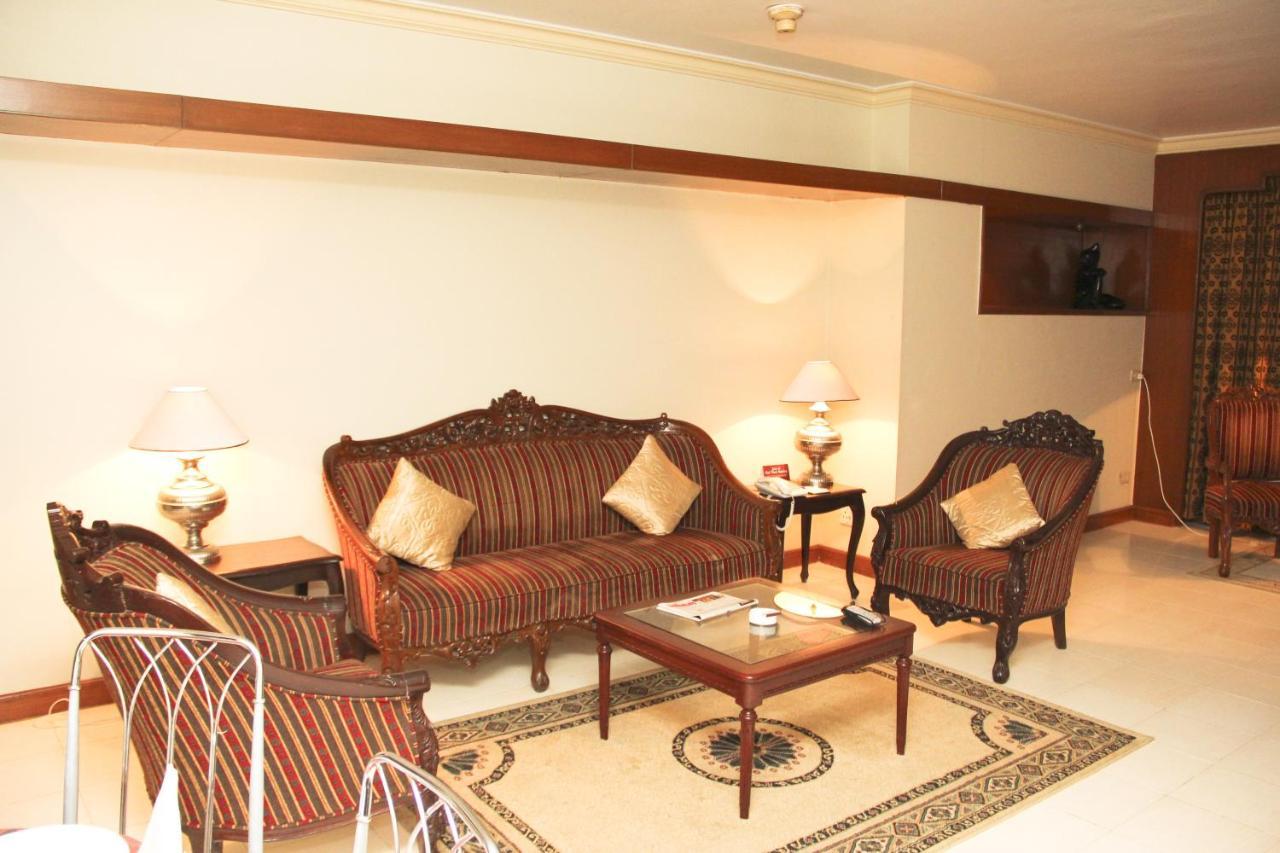 Regent Plaza Hotel & Convention Center Karachi Luaran gambar